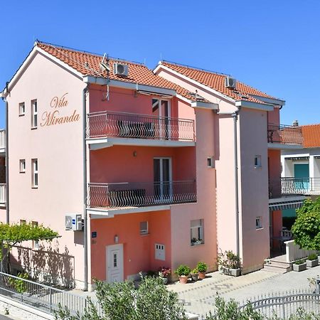 Apartments Villa Miranda Vodice Buitenkant foto