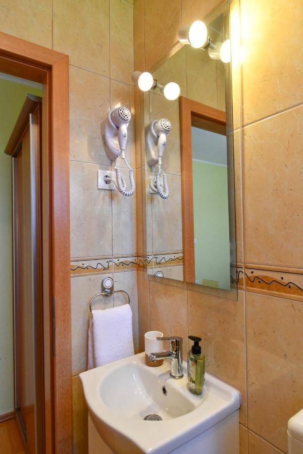 Apartments Villa Miranda Vodice Buitenkant foto