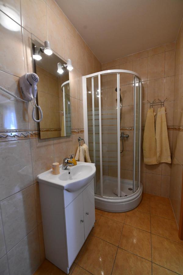 Apartments Villa Miranda Vodice Buitenkant foto