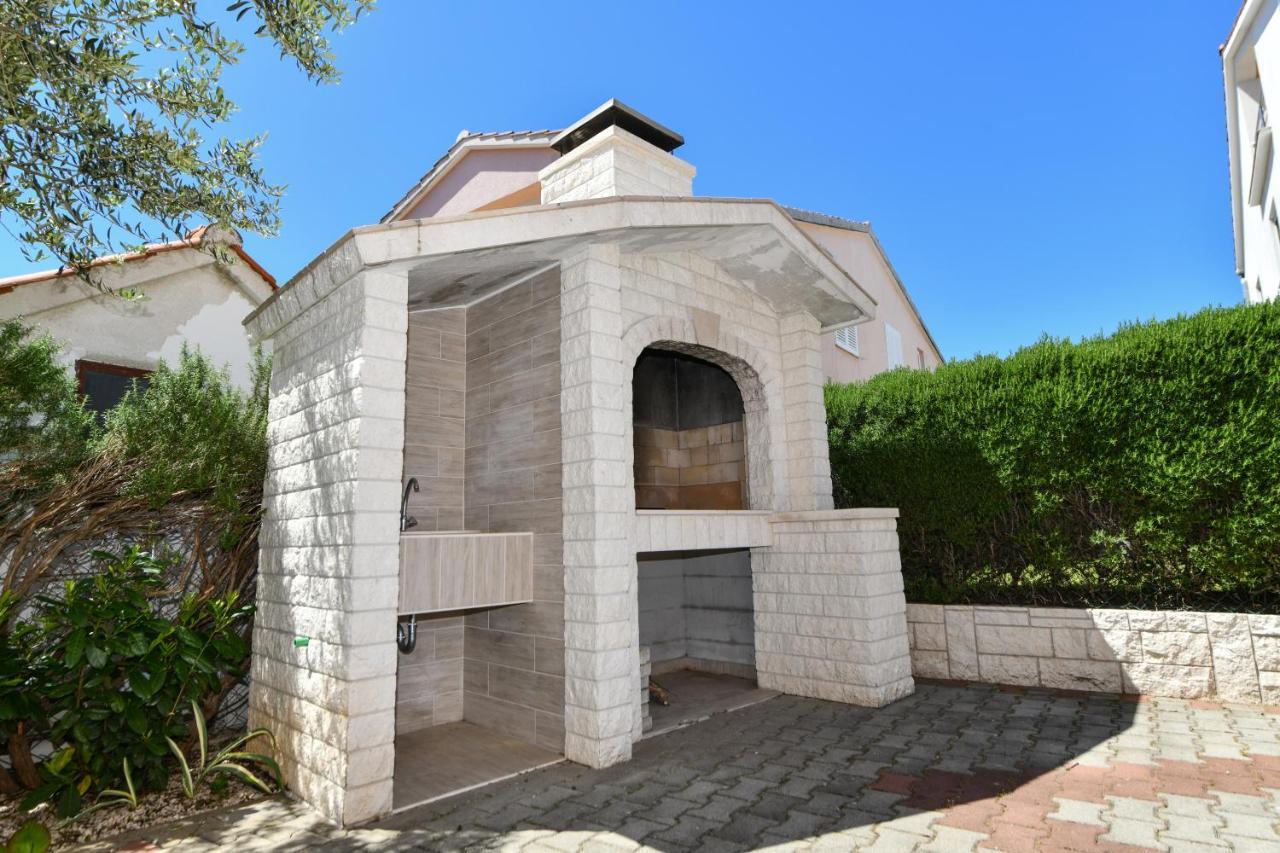 Apartments Villa Miranda Vodice Buitenkant foto